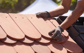Streat roof tile contractors